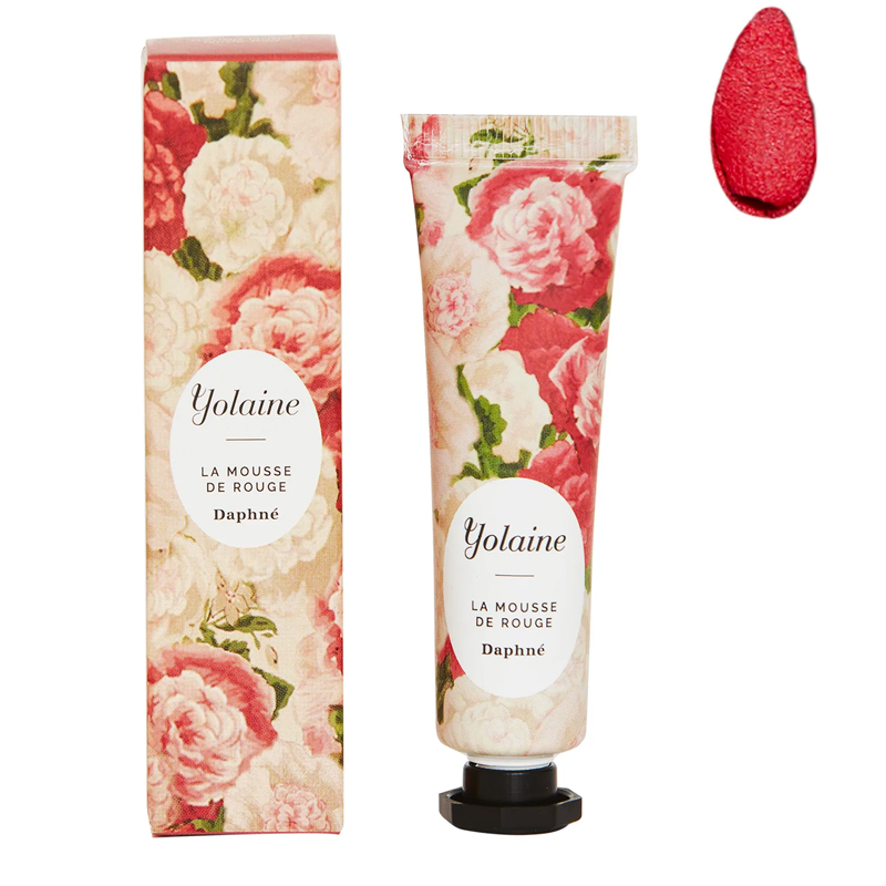 French makeup bag essentials Yolaine La Mousse De Rouge Daphne%CC%81