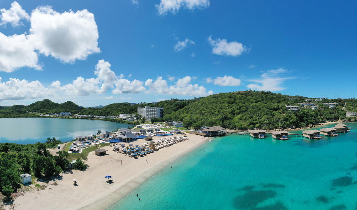 affordable caribbean resorts: Royalton Antigua