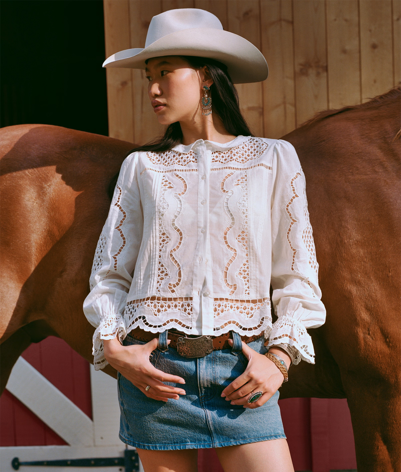 abercrombie fitch black friday sale: eyelet top