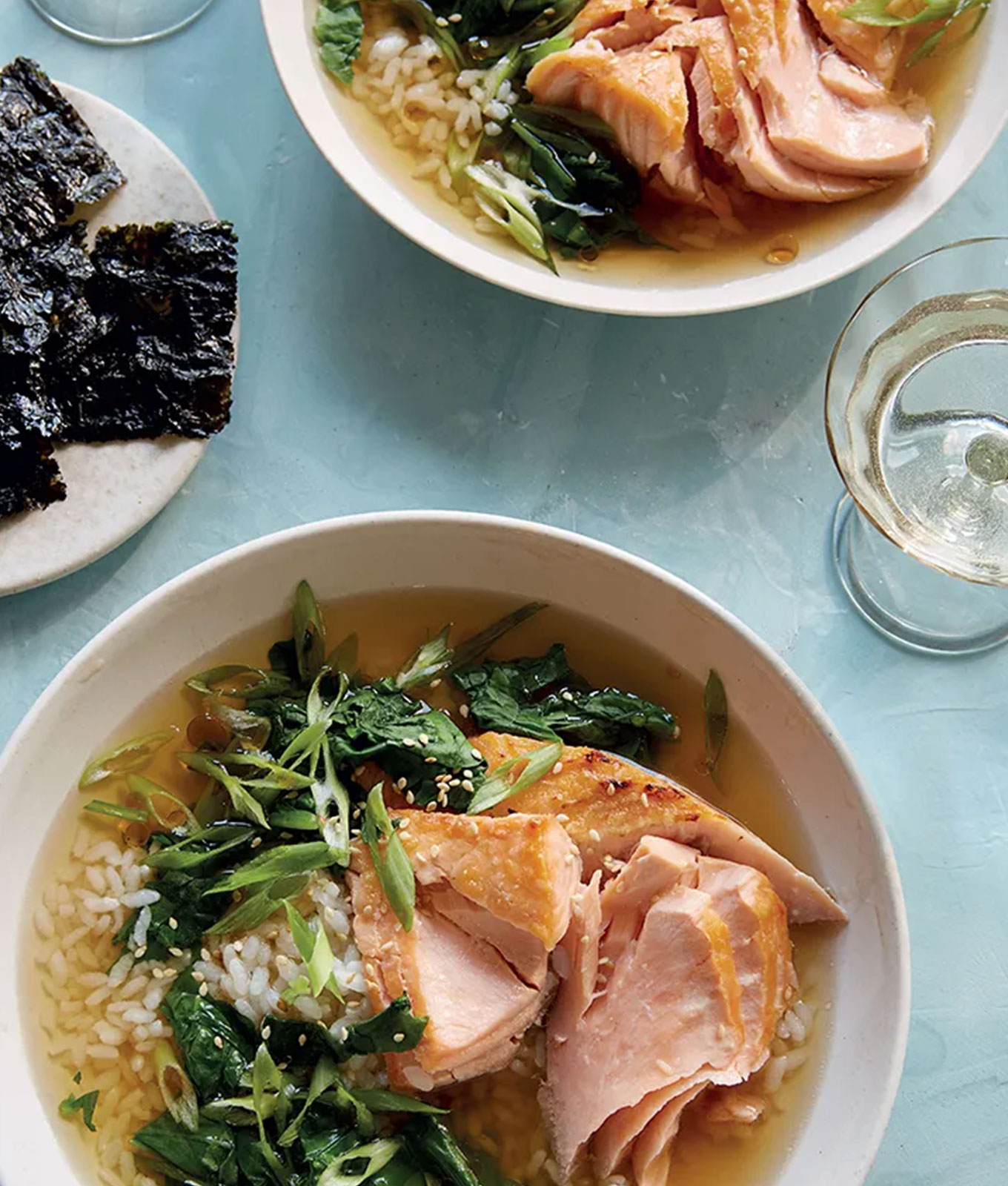 december dinner recipes: salmon and spinach rice bowl with green tea broth