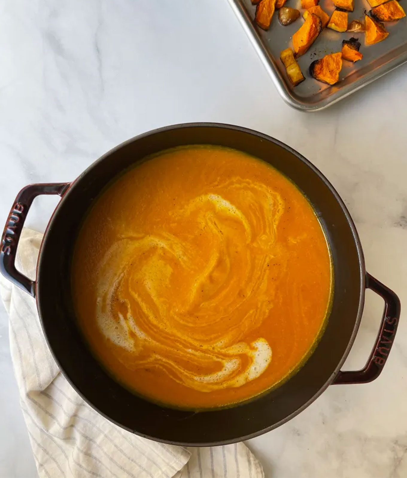 december dinner recipes: sheet pan curried butternut squash soup