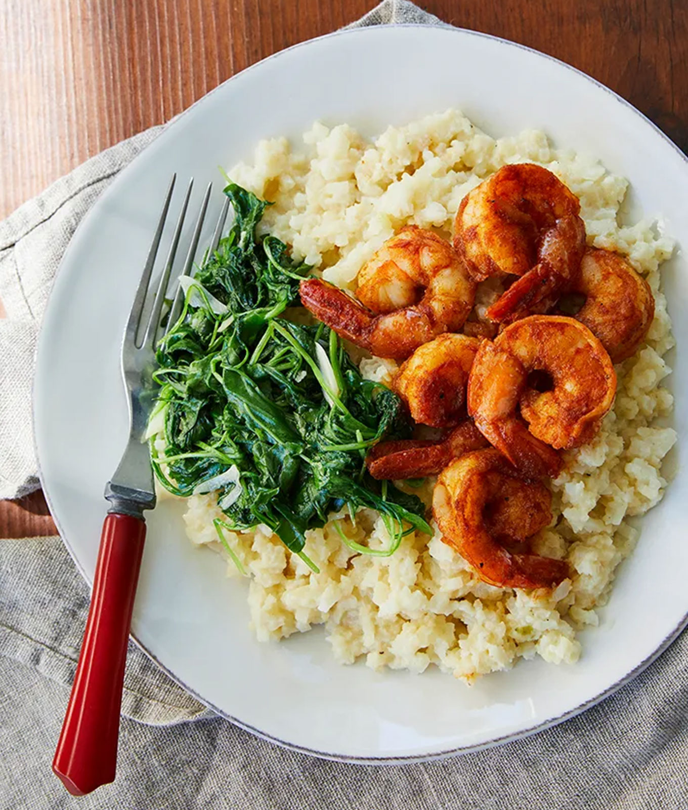 december dinner recipes: shrimp with cauliflower grits and arugula