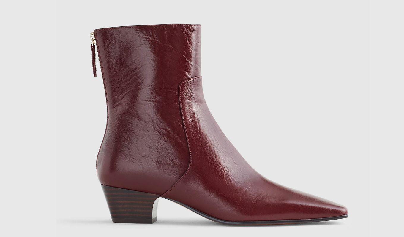 Madewell Black Friday: Red Leather Boot
