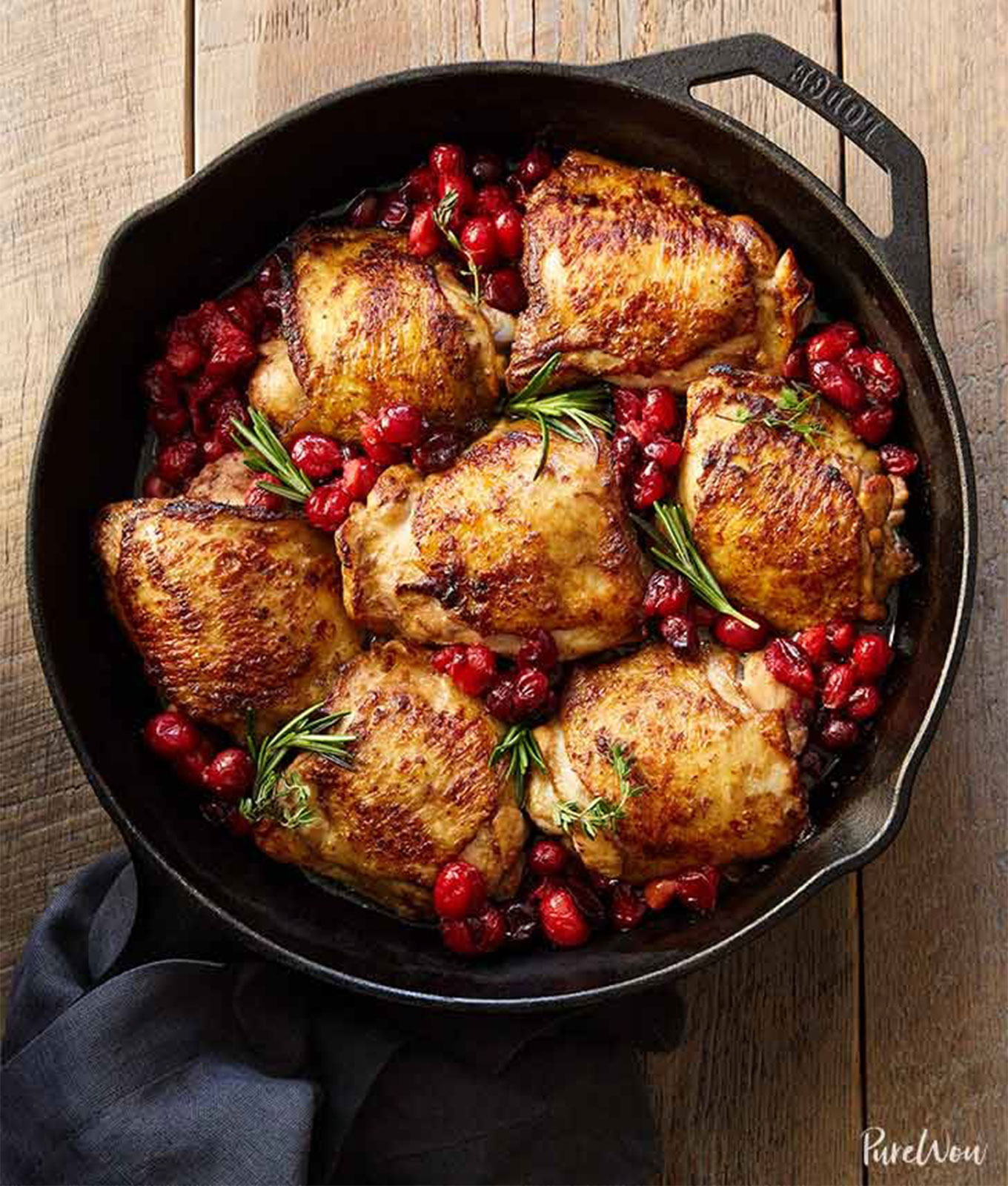 nontraditonal-christmas-dinner-ideas: balsamic cranberry roast chicken