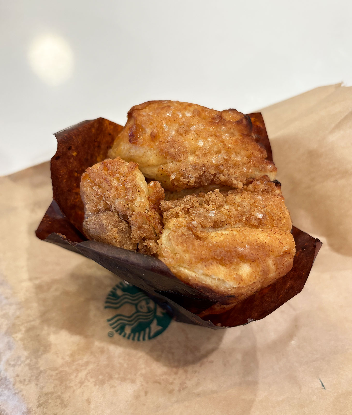 starbucks holiday pastries: cinnamon pull-apart bread