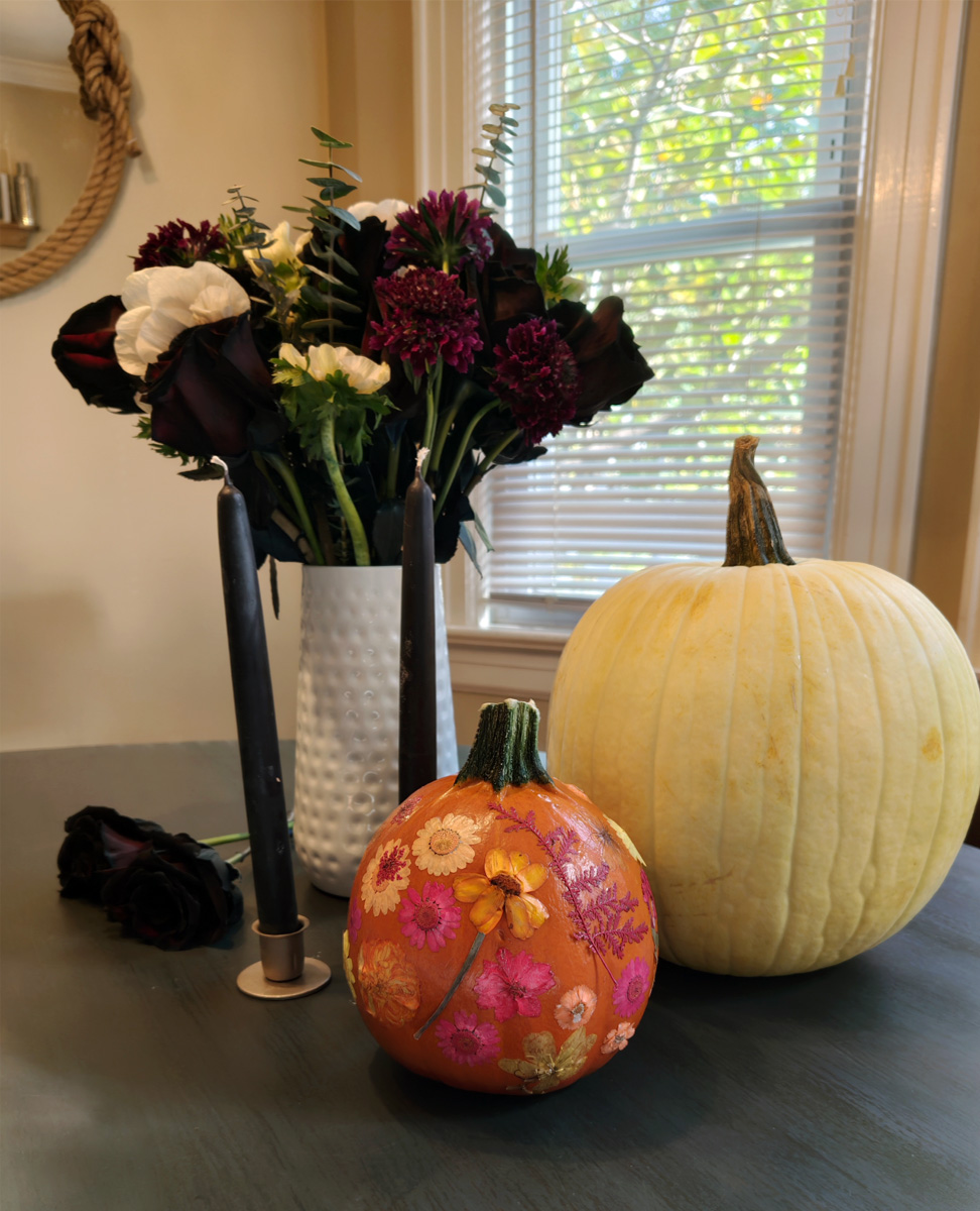 pressed flower pumpkin diy tutorial Spotlight 10.19