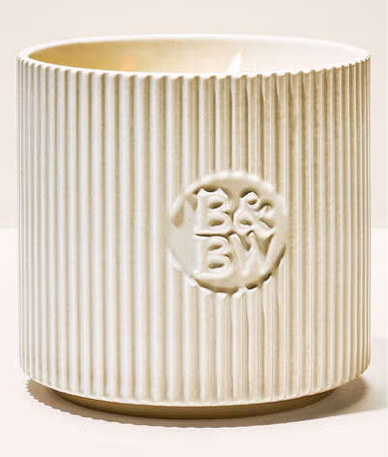 best-bath-and-body-works-candles-whote-candle