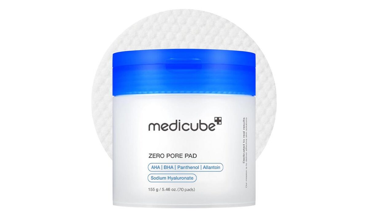 The Medicube Zero Pore Pad.
