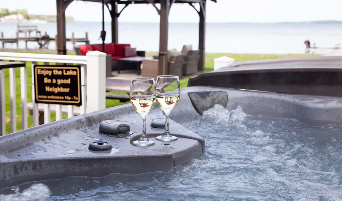 bachelorette airbnbs hot tub lake 1200x706