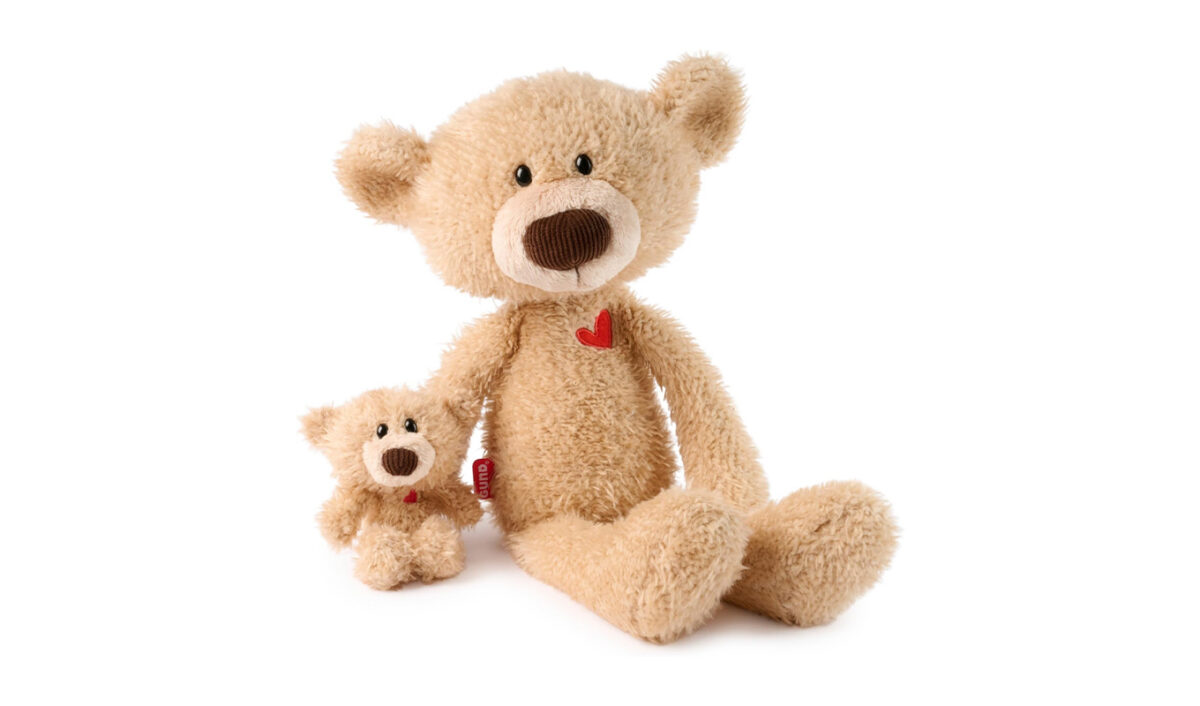 last minute fathers day gifts amazon gund near or far bear 1200x706