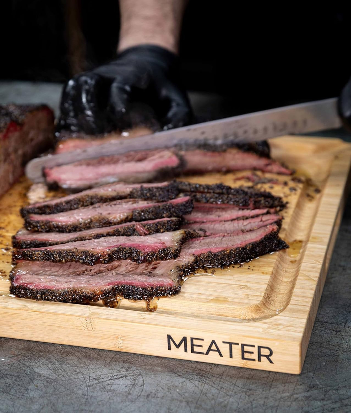 meater bamboo cutting board best gifts for dads