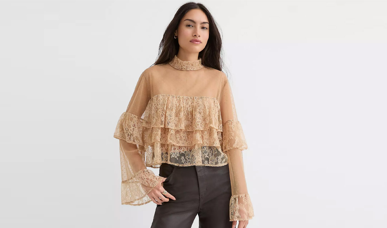 loft sale beige lace ruffle top