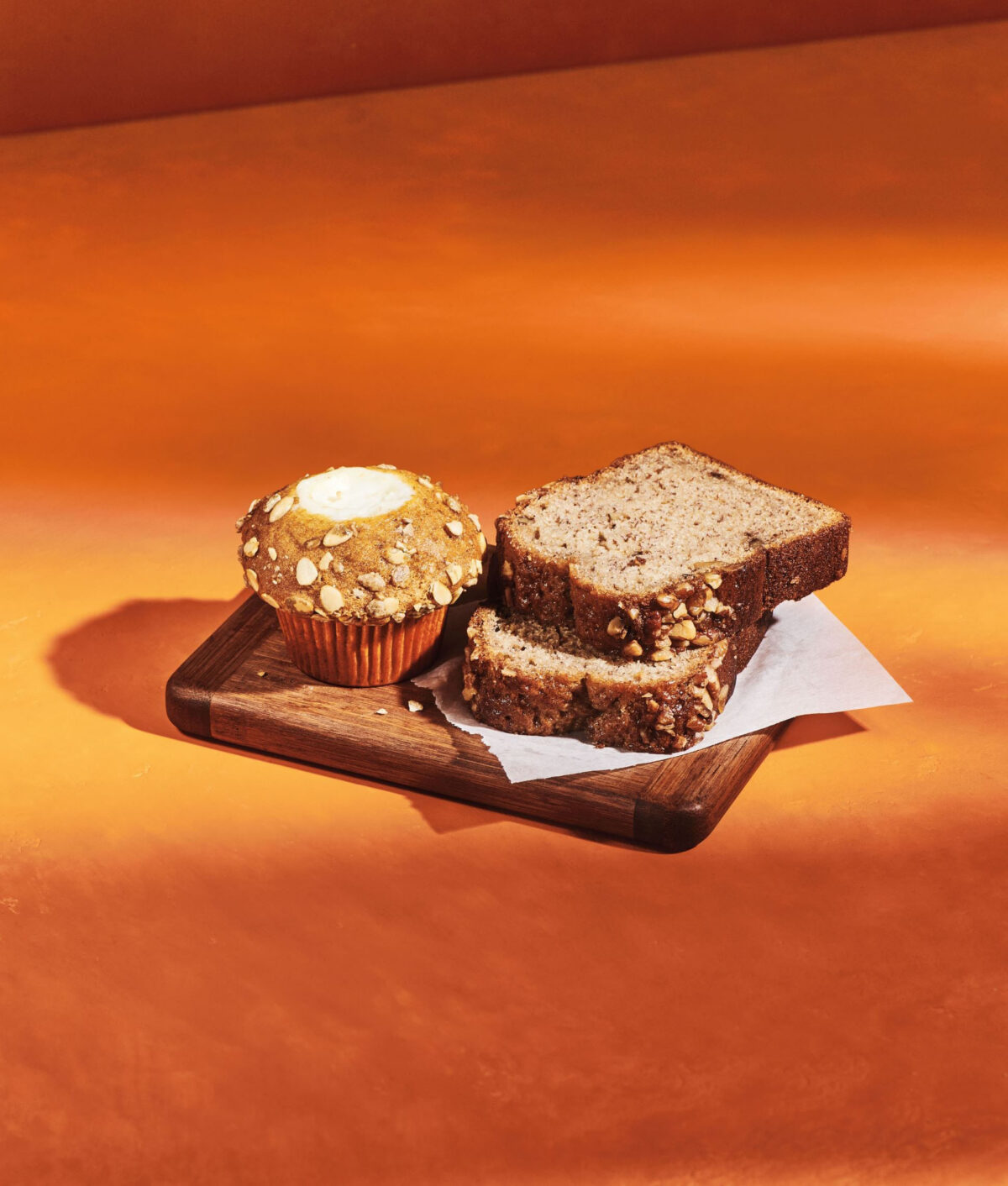 banana bread and pumpkin cream cheese muffin at starbucks