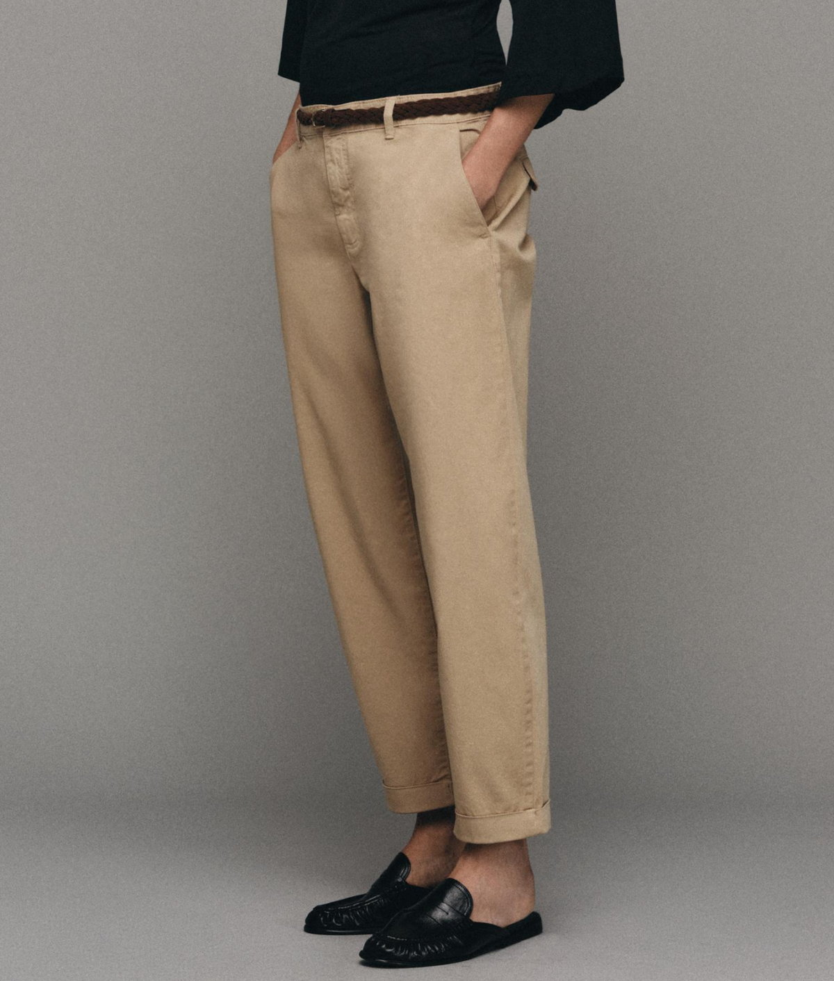 zara beige belted chinos 1200x1412
