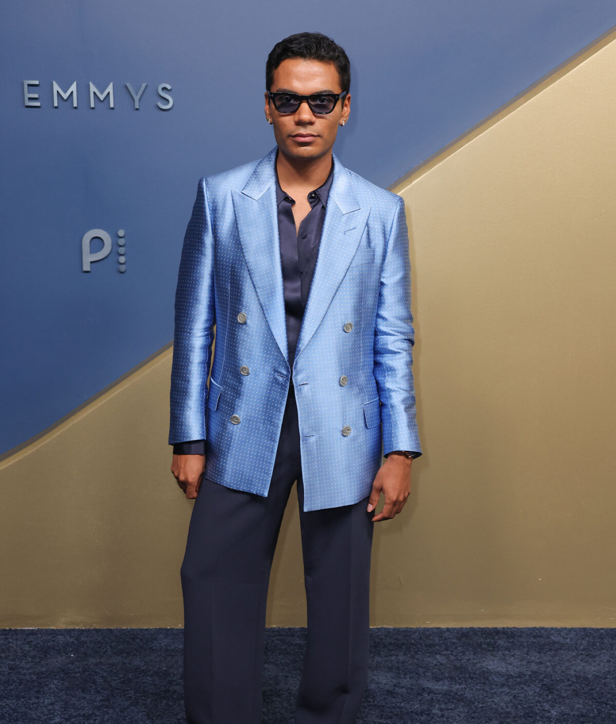best dressed men at the emmy awards: nicky campbell