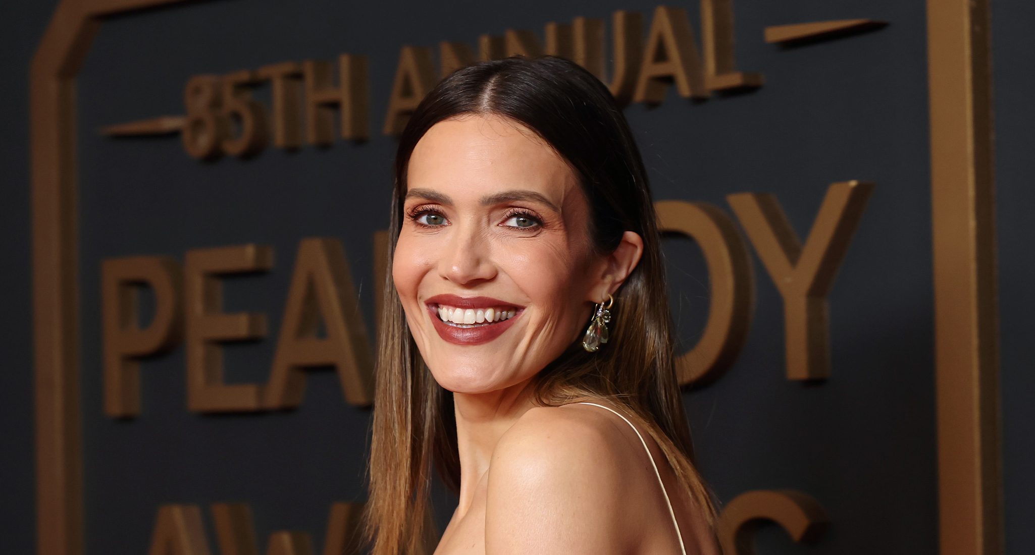 MandyMoore RedDress