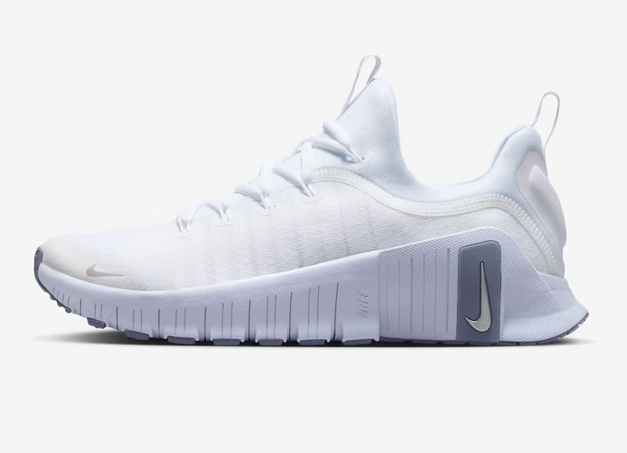 early black friday sale: nike sneakers