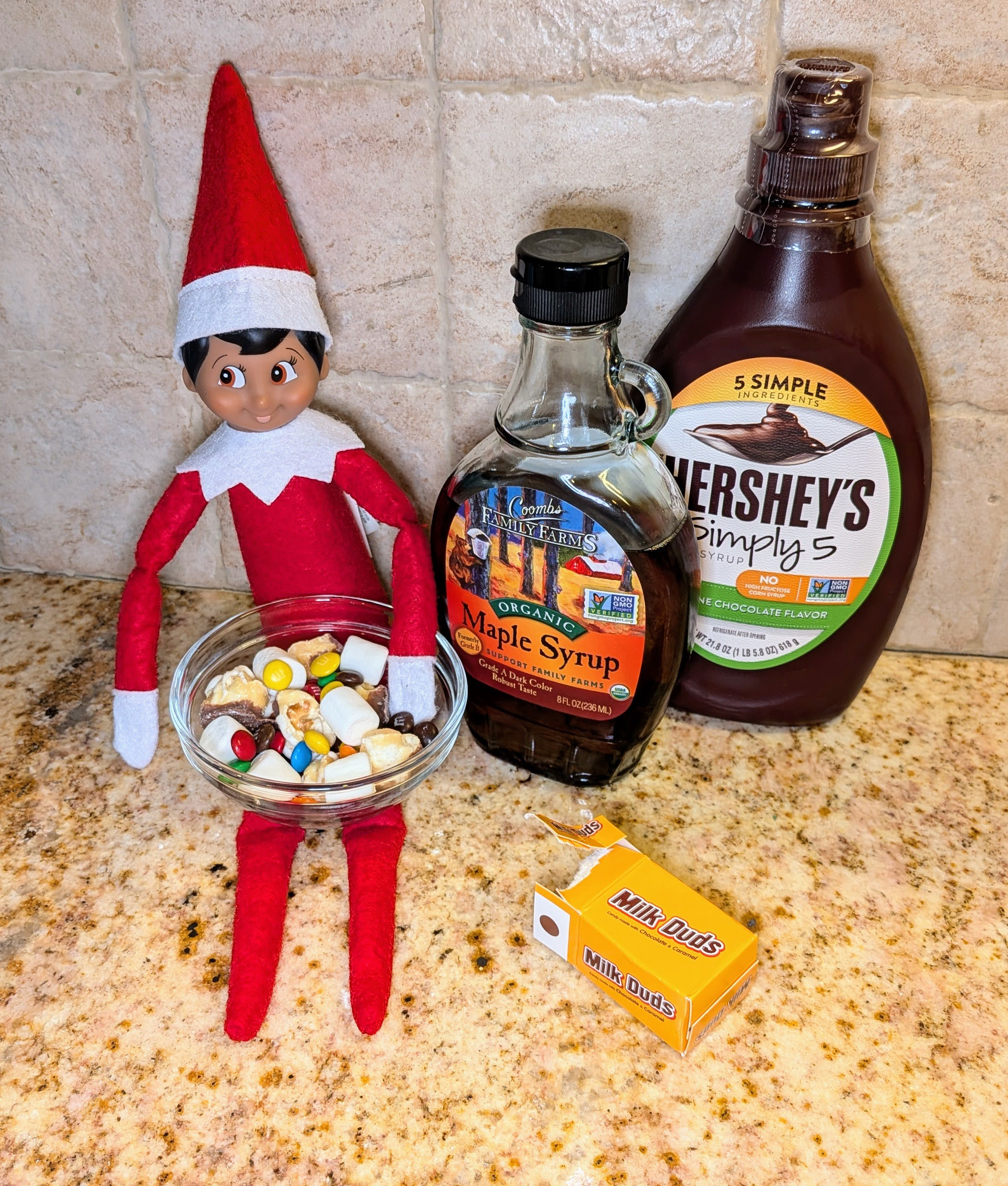 easy elf on the shelf ideas: making candy cereal