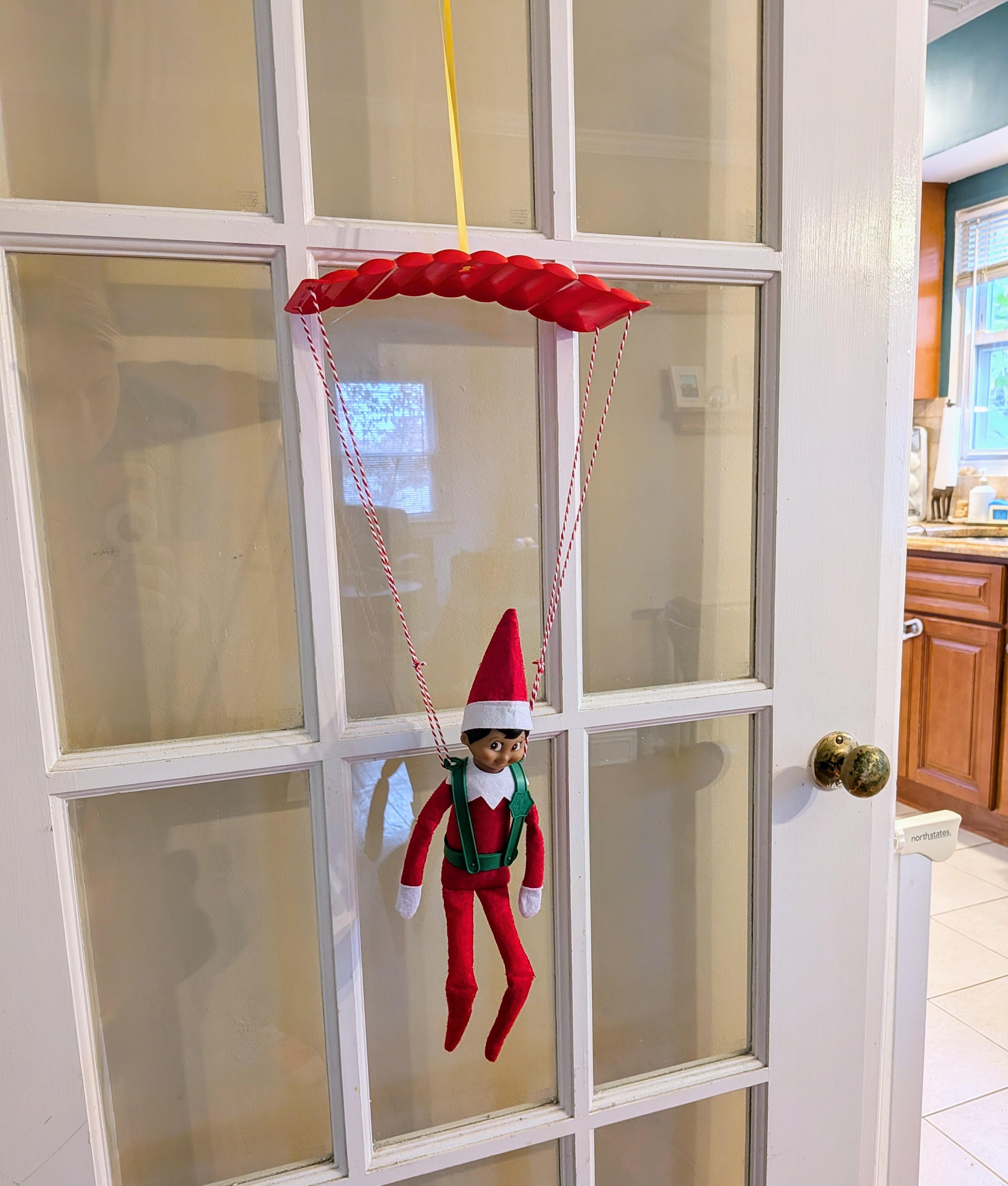 parachute with elf