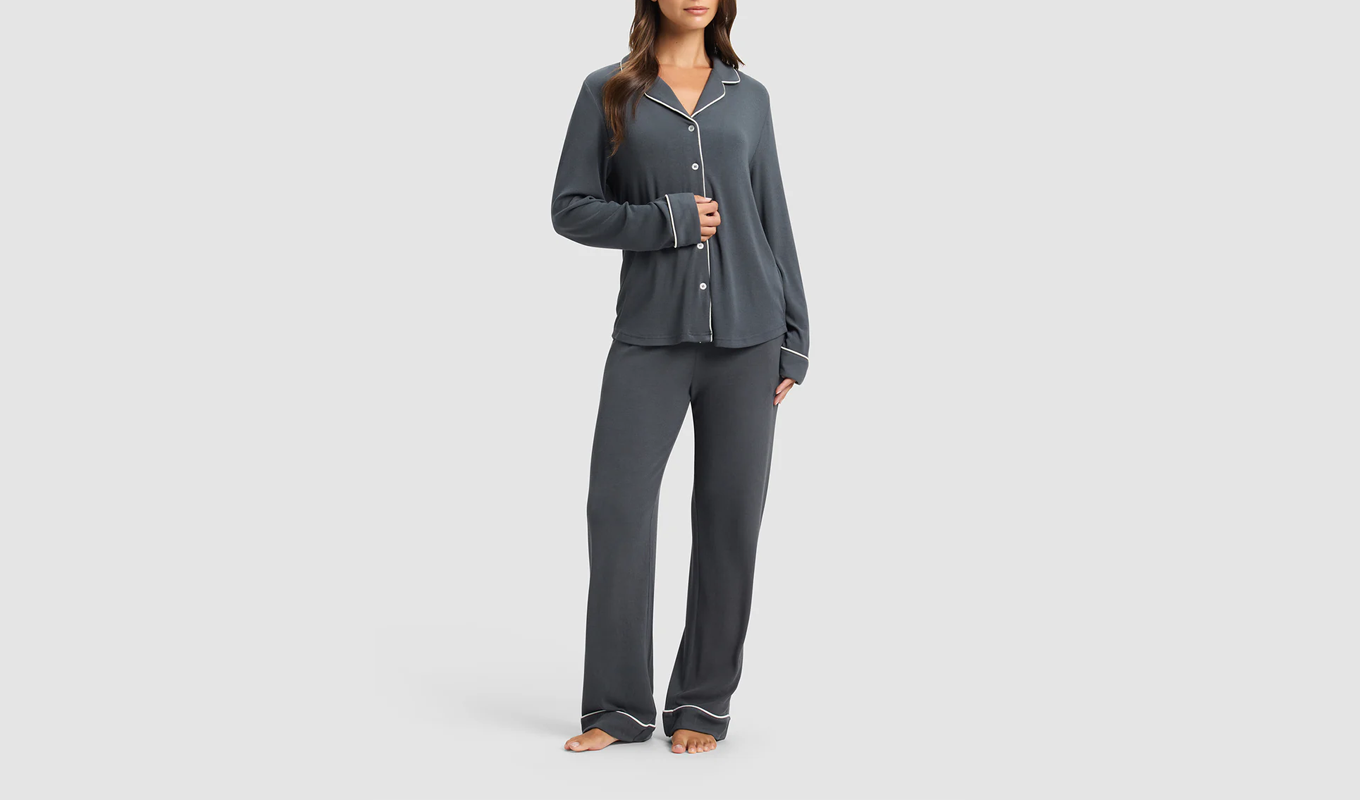 cozy-earth-cyber-monday-grey-pjs