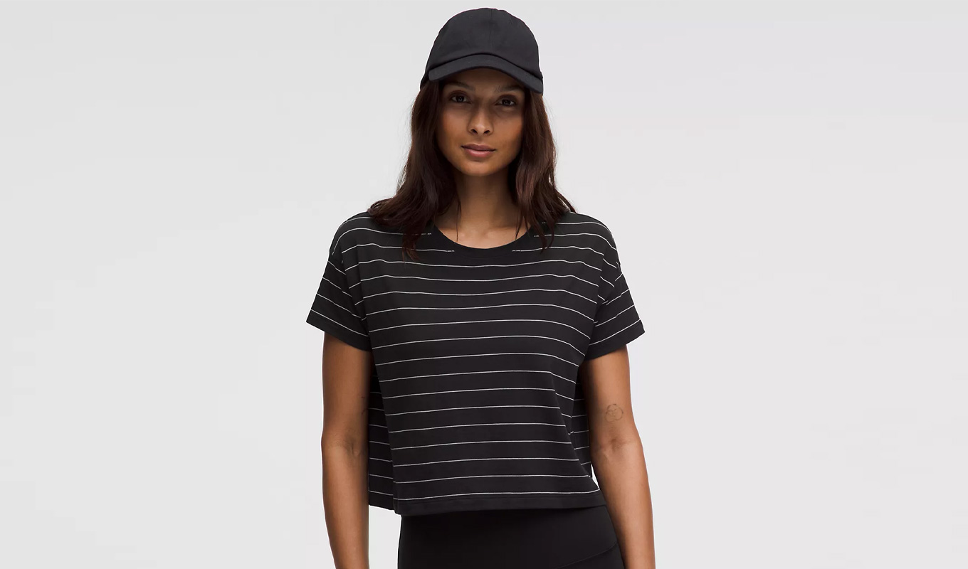 lululemon black friday black tshirt with white stripes