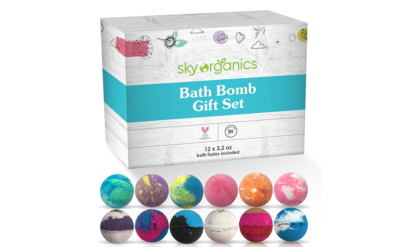 stocking-stuffers-for-kids-bath-bomb-set.