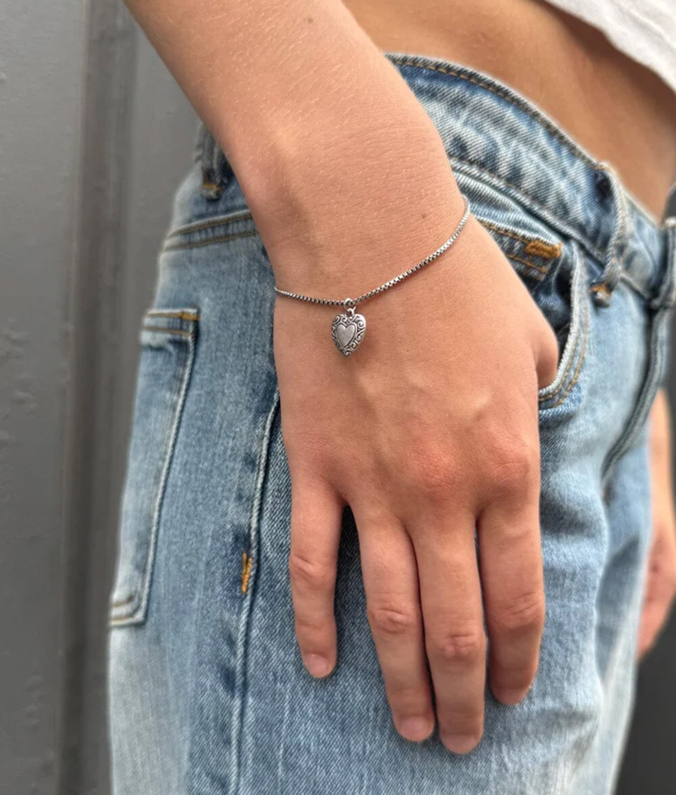 stocking stuffers for teens brandy melville bracelet