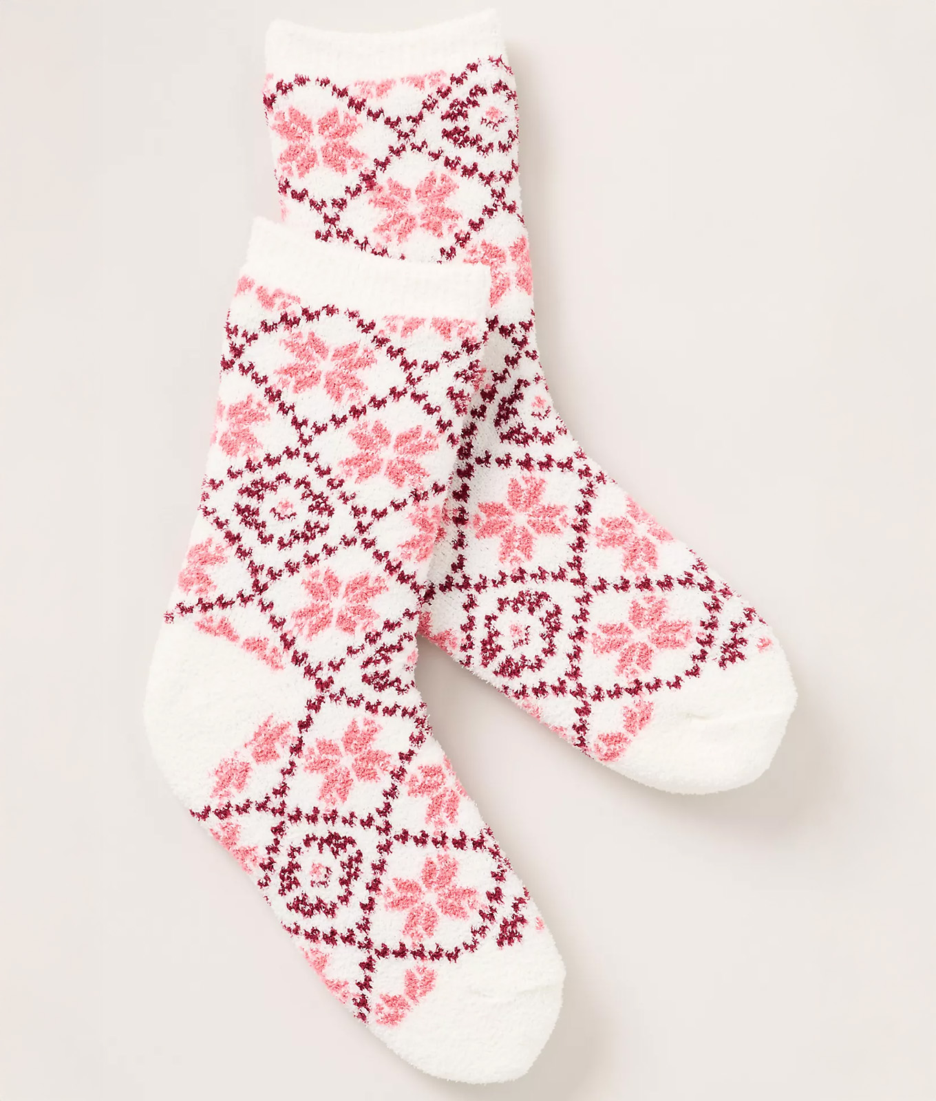 stocking stuffers for teens: Cozy socks