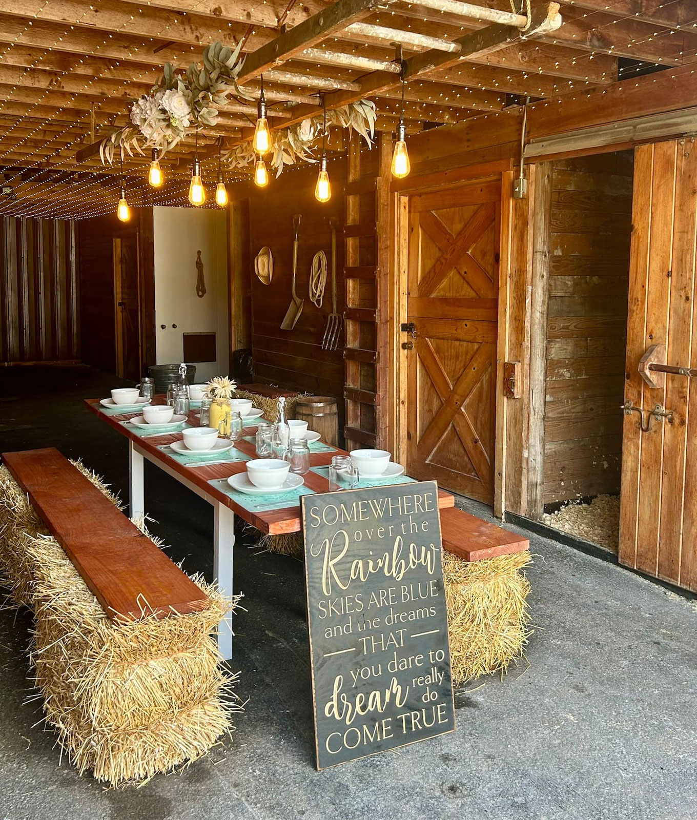 wicked-airbnbs-auntie-ms-farmhouse-ohio