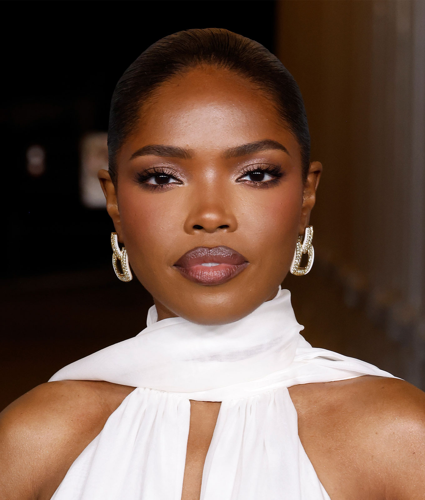 winter beauty trends monochromatic