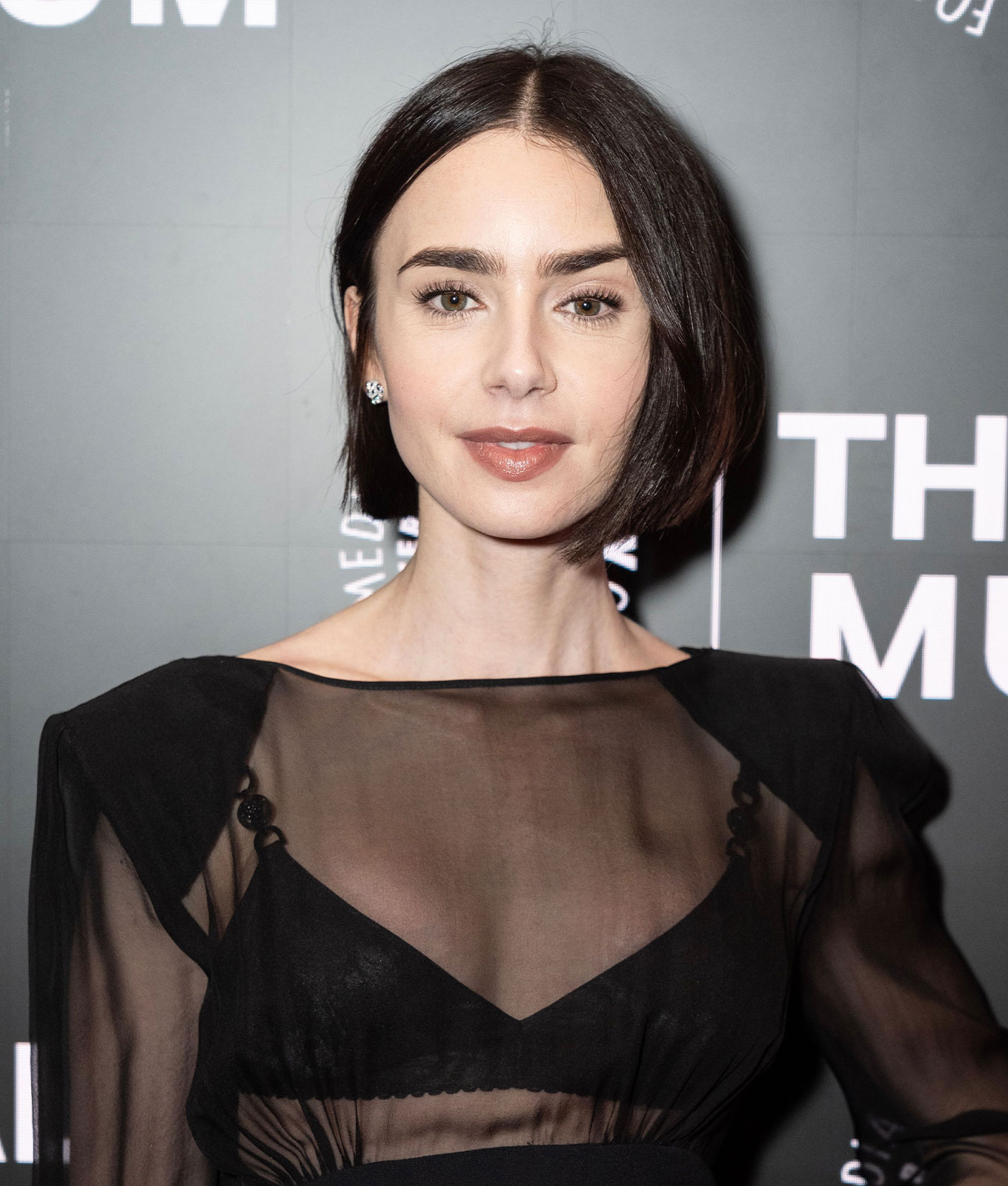 shorter-bobs: lily collins