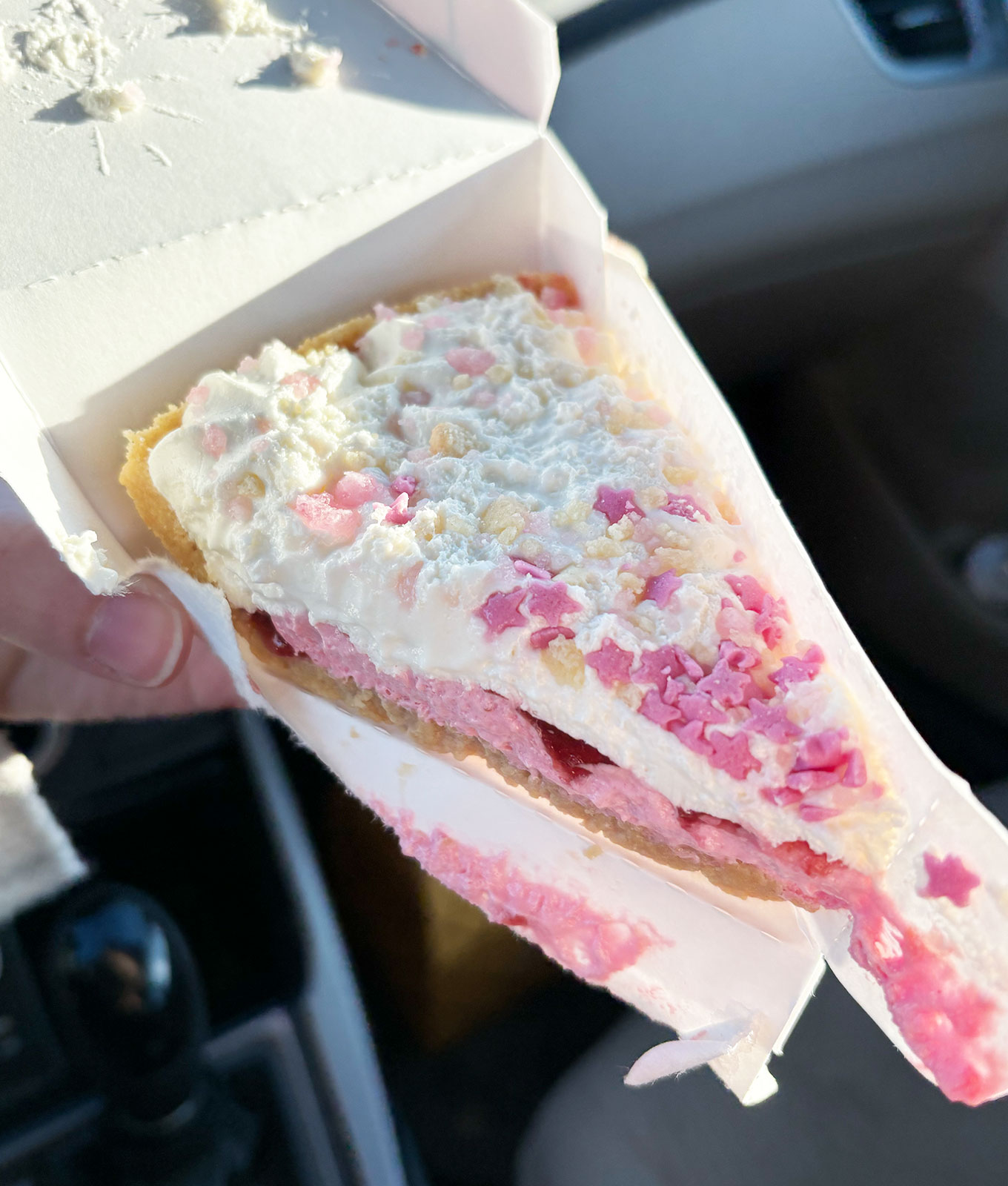 burger king spongebob squarepants meal review: patrick star-berry shortcake pie