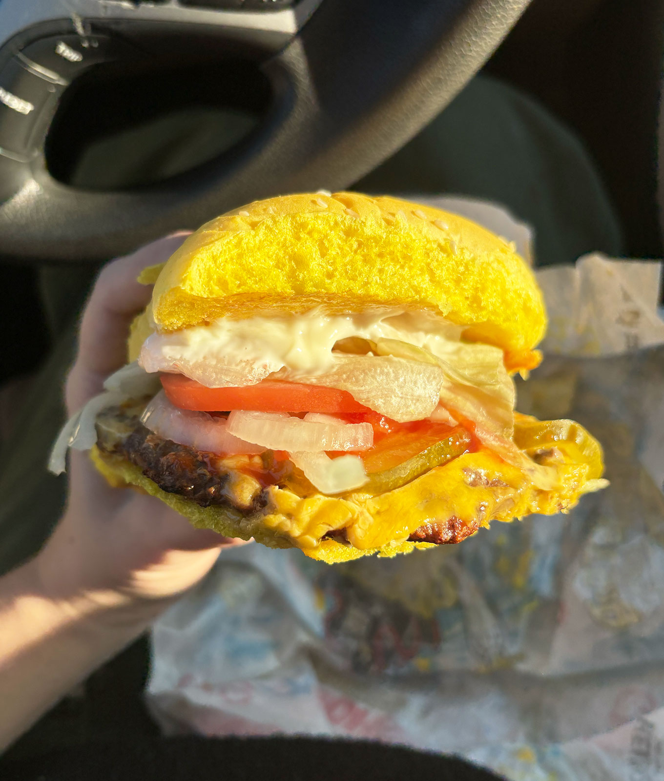 burger king spongebob squarepants meal review: spongebob whopper