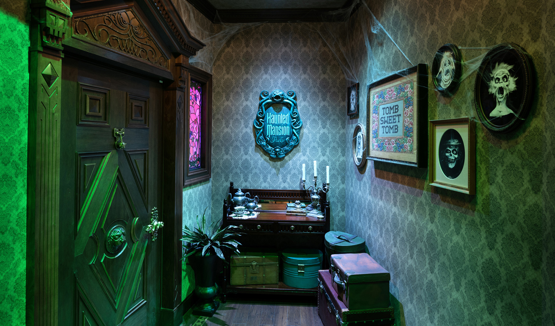 entryway of haunted mansion parlor