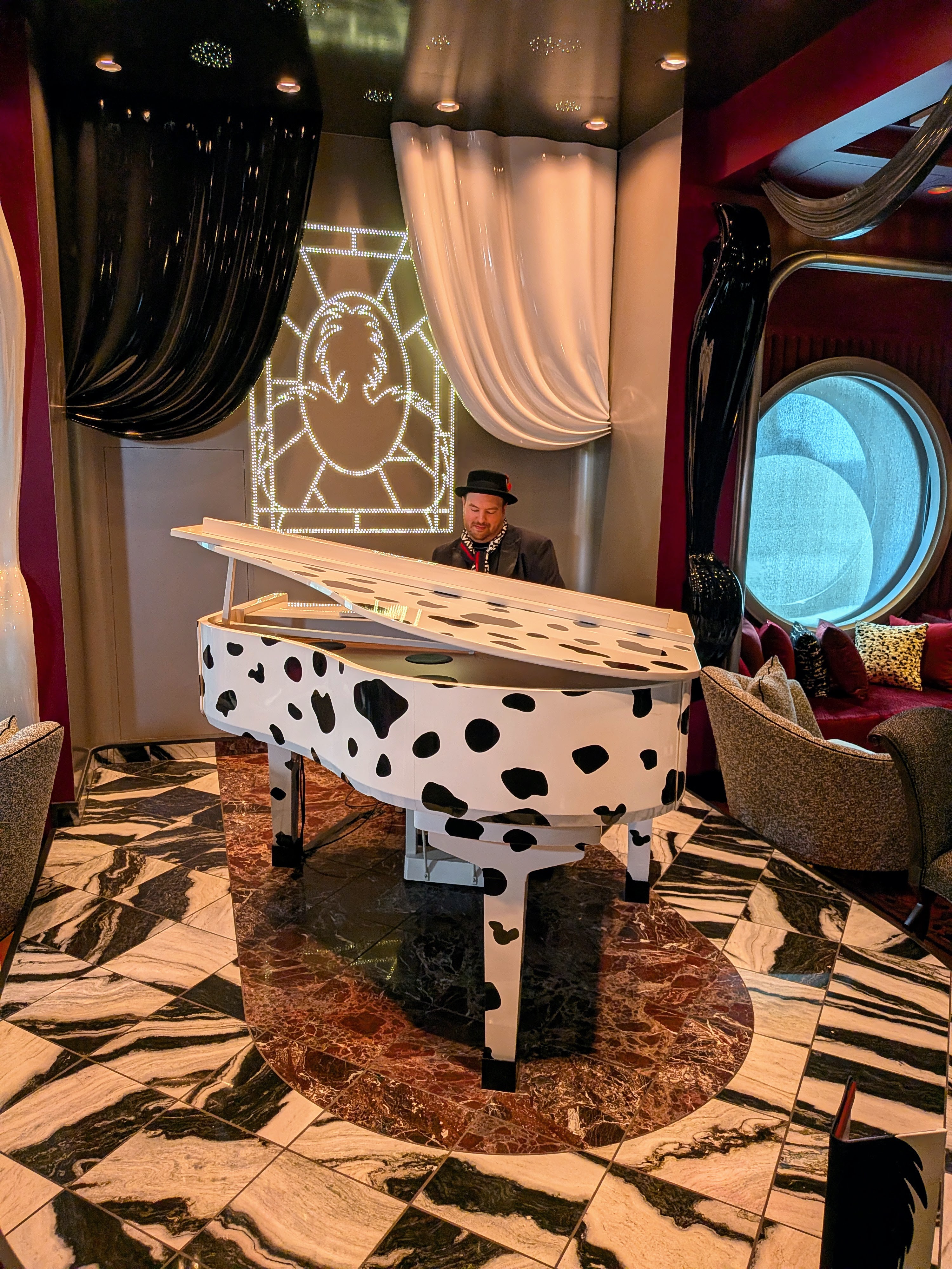 cruella bar