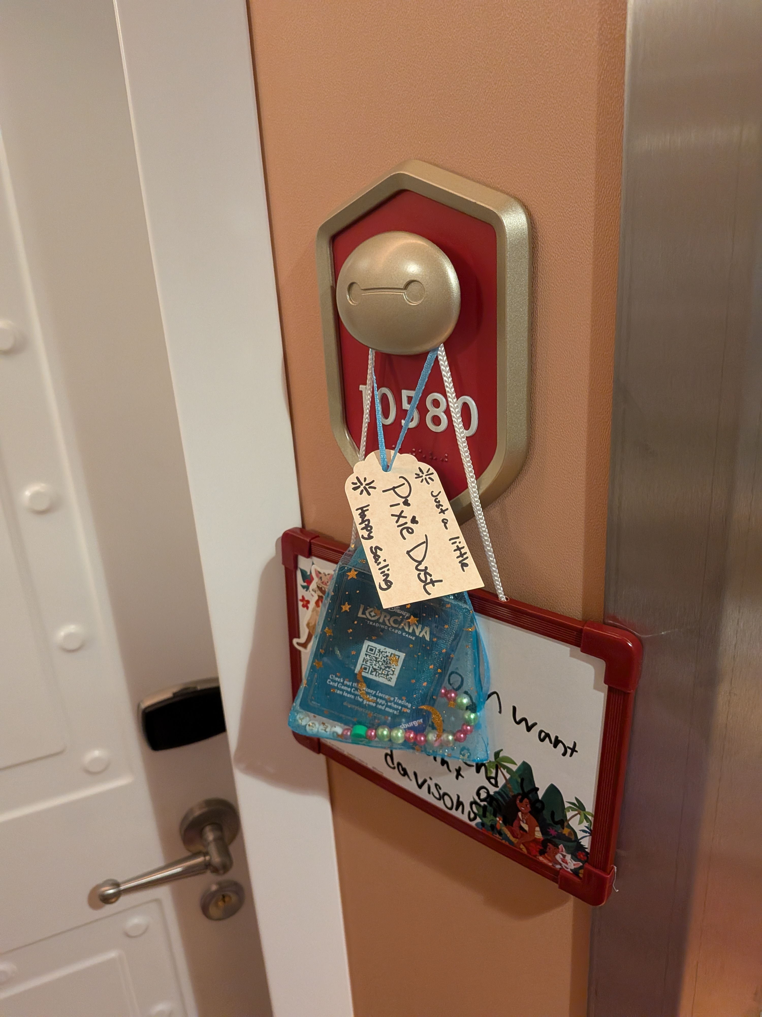 pixie dusting trend on disney cruises