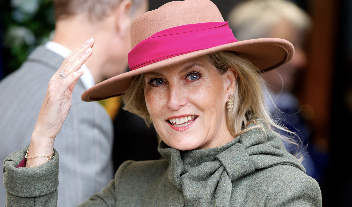 duchess sophie pink and green