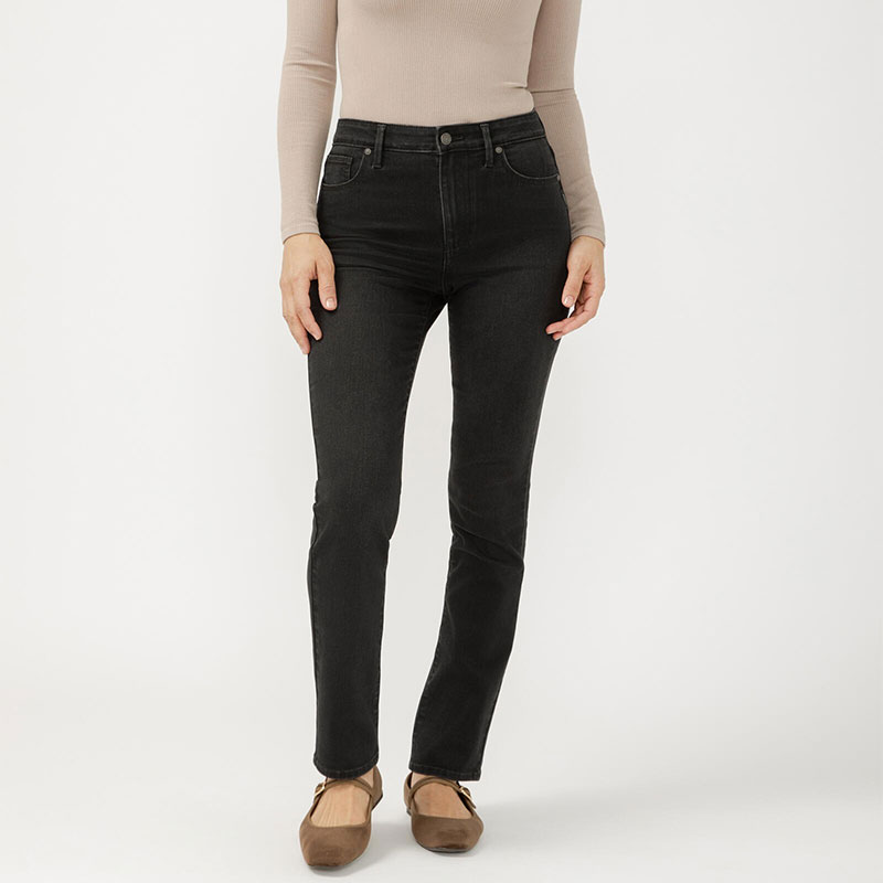 fashion editor cold weather dressing silver jeans high rise straight leg