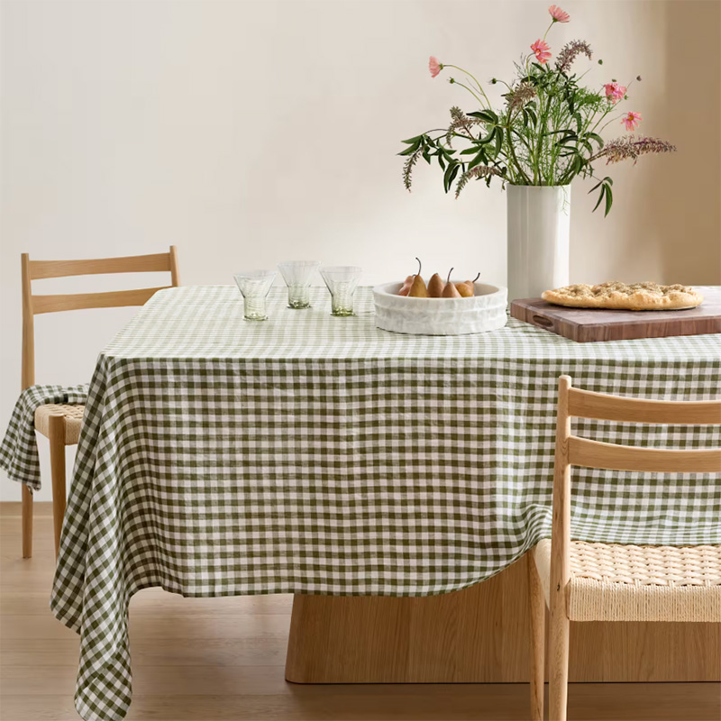french christmas style quince tablecloth