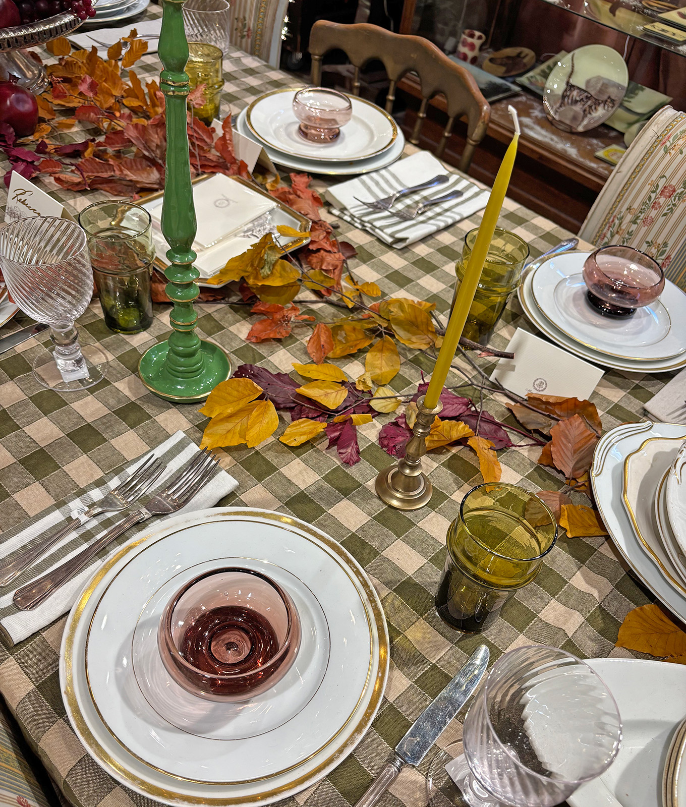 French Christmas style: table setting