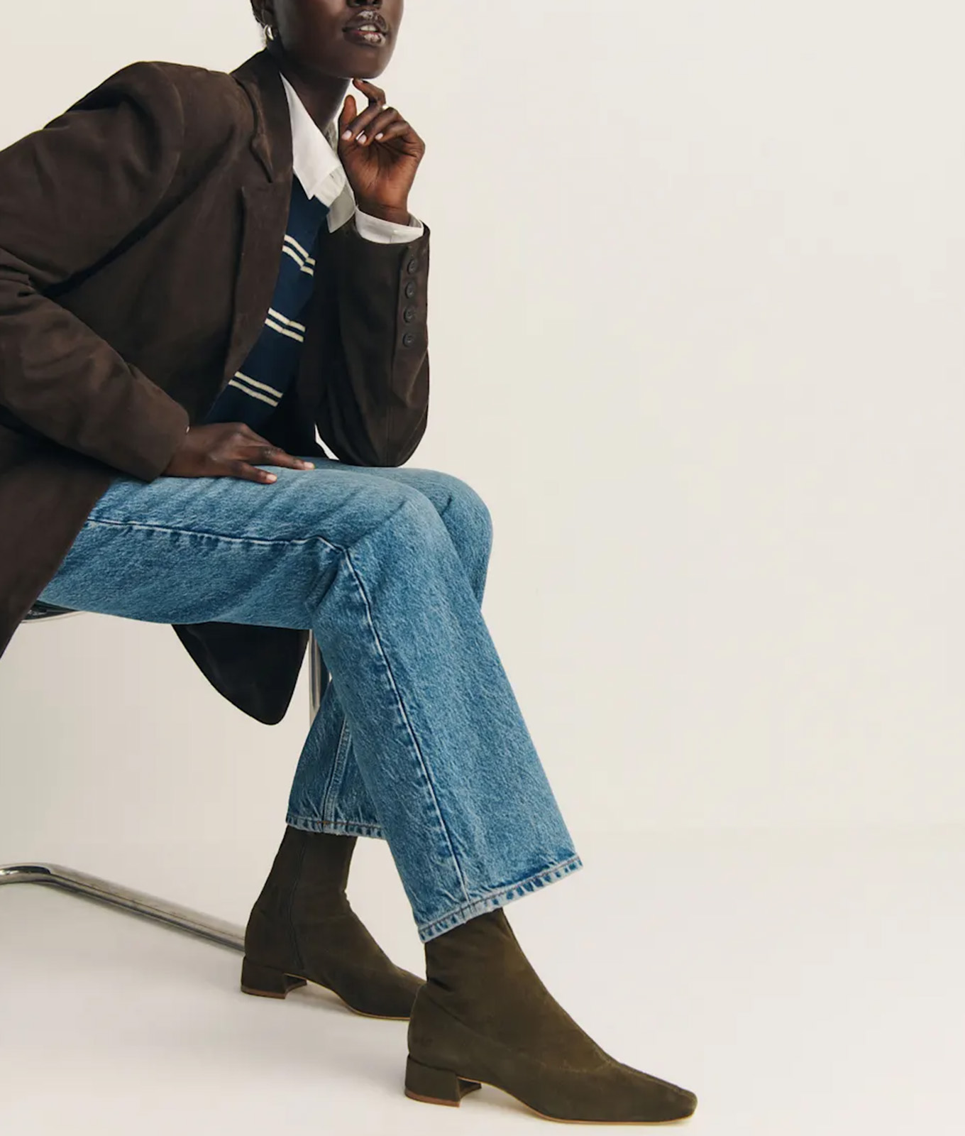 how to wear ankle boots with short legs: Reformation jeans outfit