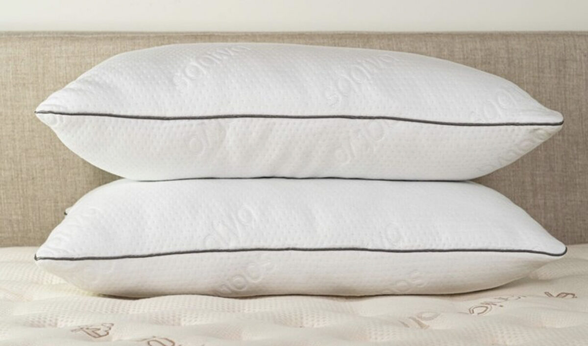 saatva memory foam pillow 1200x706