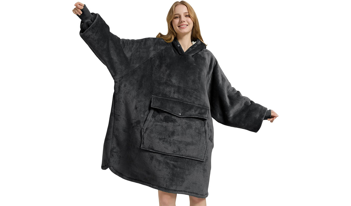 The Krifey Wearable Blanket Hoodie.