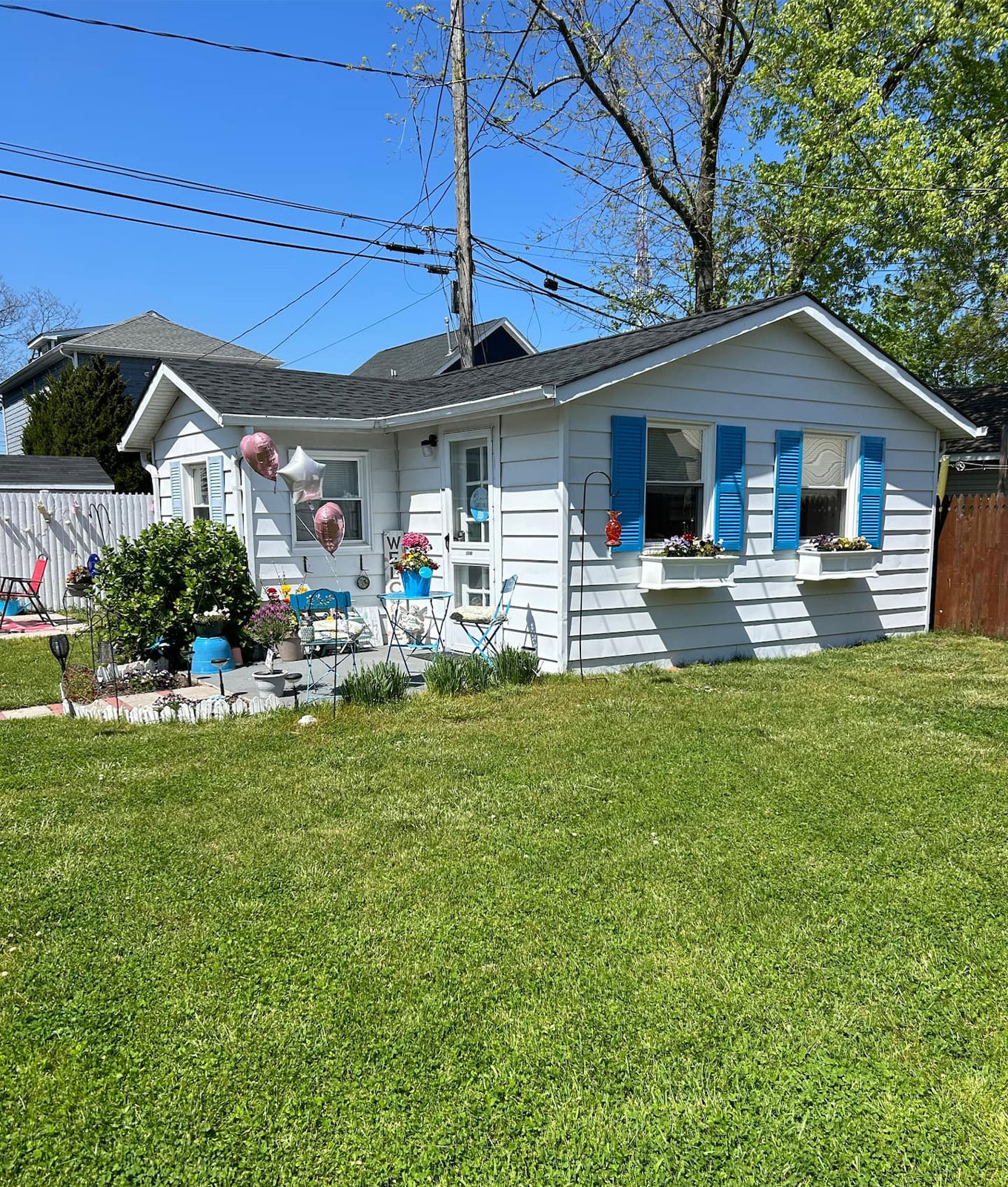 sea-glass-and-lavender-cottage.