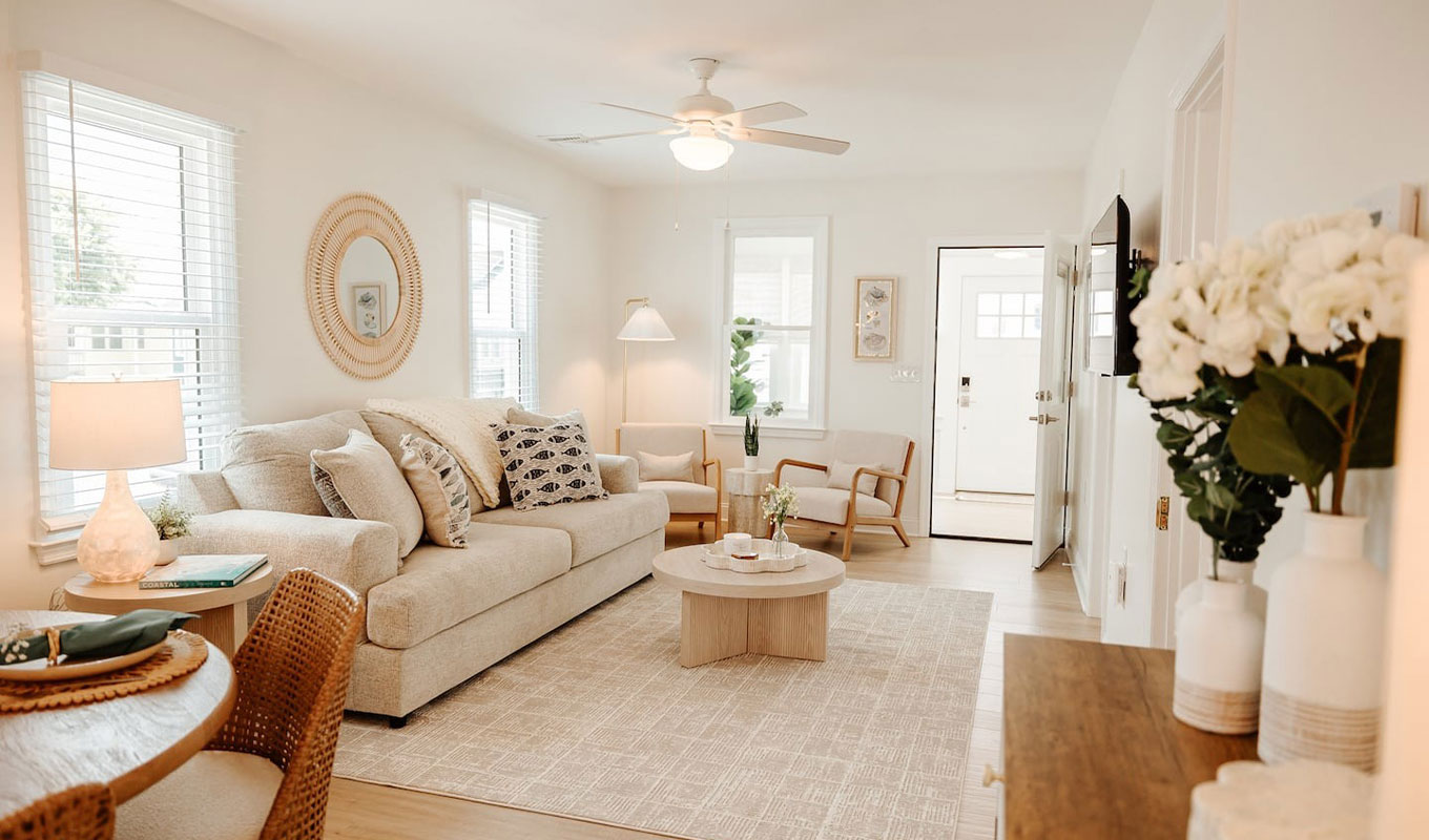 seaside-luxe-beach-bungalow.