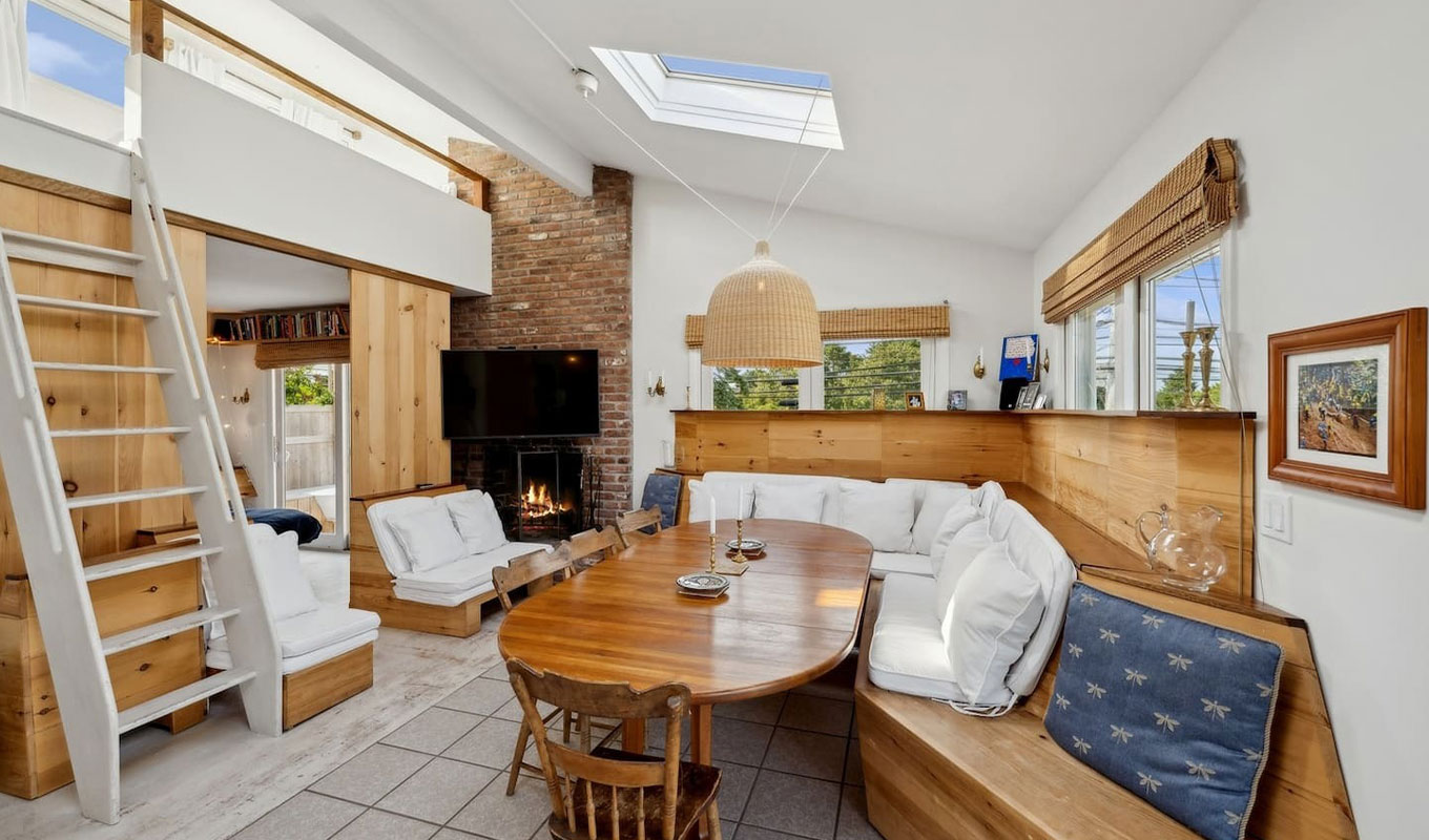 beach-house-in-the-dunes.