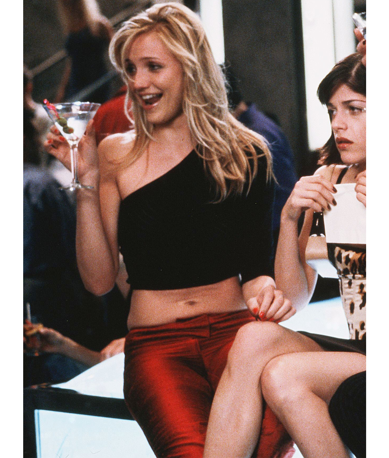Cameron Diaz Rom-Com Style: Cameron Diaz in black one-shoulder top in 'The Sweetest Thing'