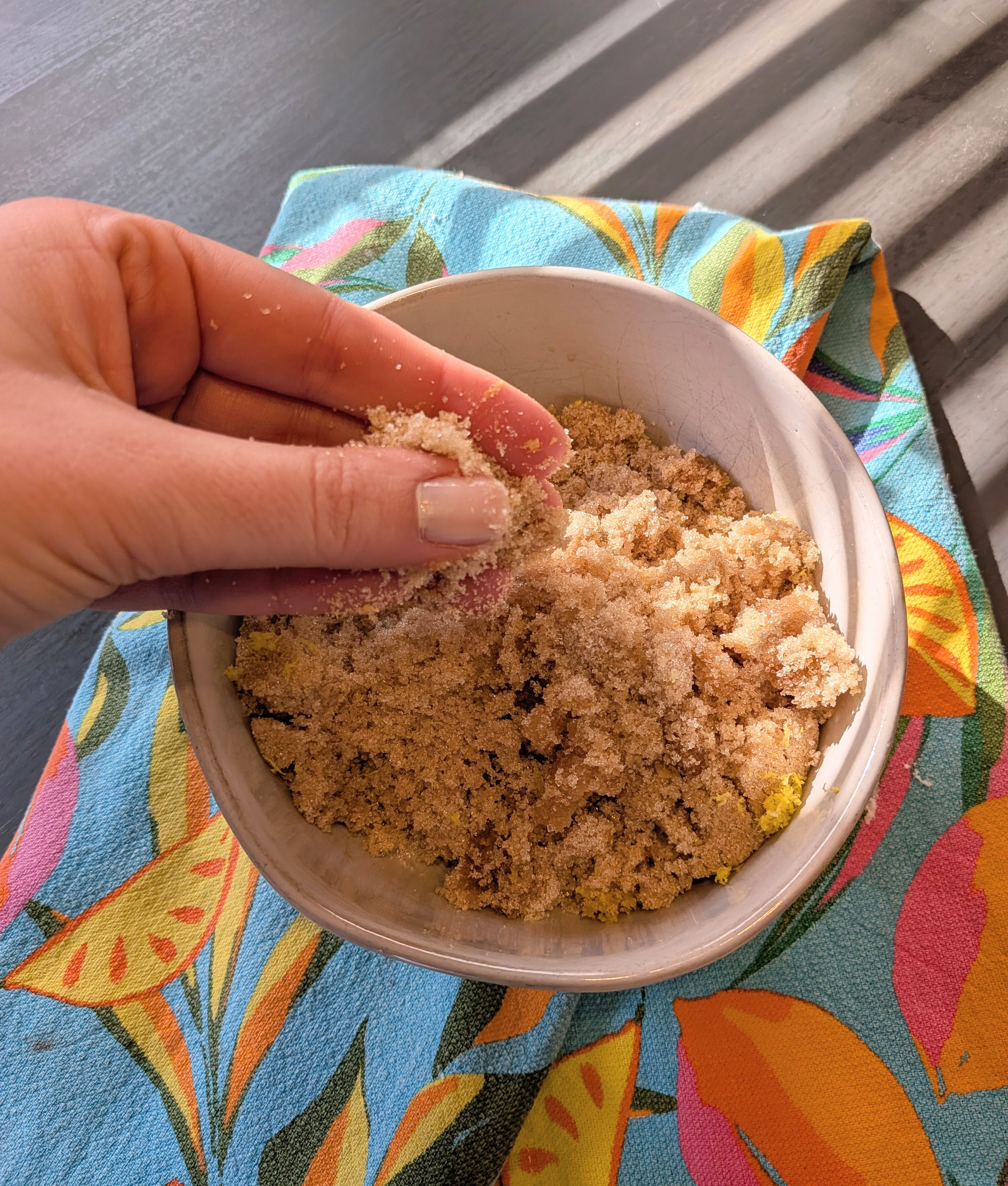 jennifer garner cookies: mixing sugar and lemon zest