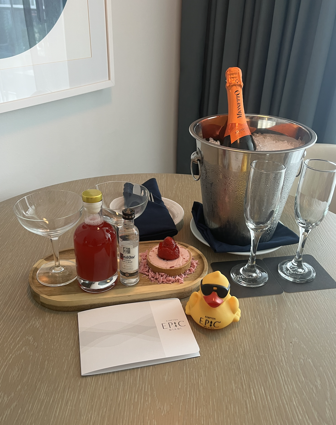 kimpton epic hotel miami review dessert