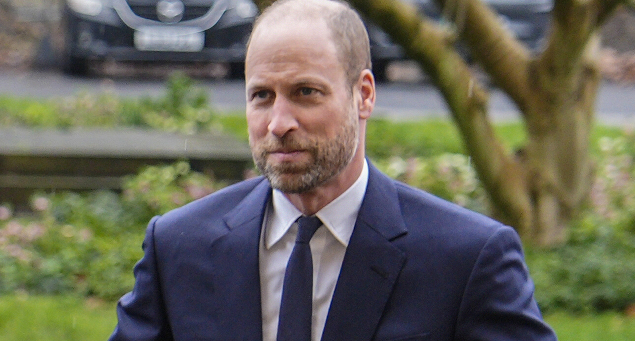 prince william sunglasses saudi arabia